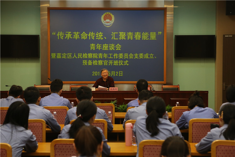 乌克兰人口比例_警察占人口比例